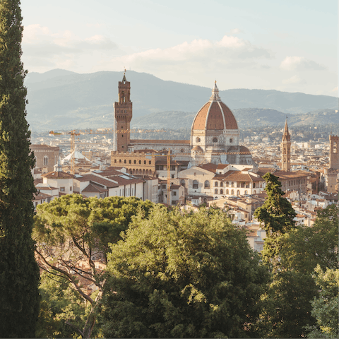 Explore the delights of Florence, with all of its most iconic landmarks within a short walk 