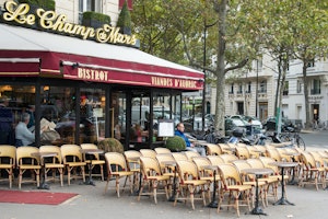 Rue de l'Université image 7