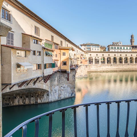 Admire the inspiring vistas of Ponte Vecchio, the Uffizi Gallery and River Arno from the balcony