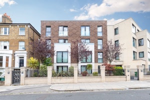Kentish Crescent image 11