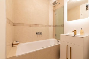 Marble & Kensington image 8