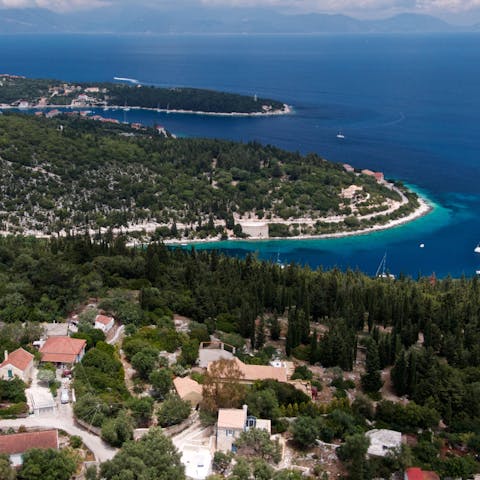 Explore the natural wonders of Kefalonia from your home in the atmospheric village of Tselendata