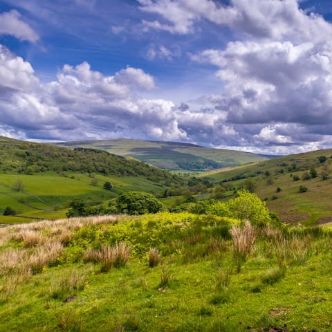 Embrace the wilds of the Yorkshire Dales – there's hiking routes  starting right from your door