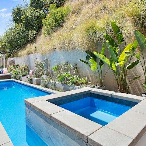 Cool off from the California sunshine in the pool and jacuzzi area