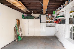 A Chelsea Retreat image 5