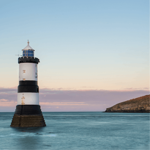 Select the most picturesque sections of the island's coastal path