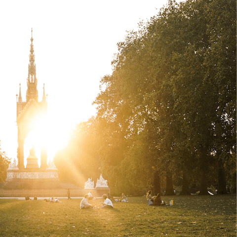 Take a leisurely stroll through Hyde Park, just across the road