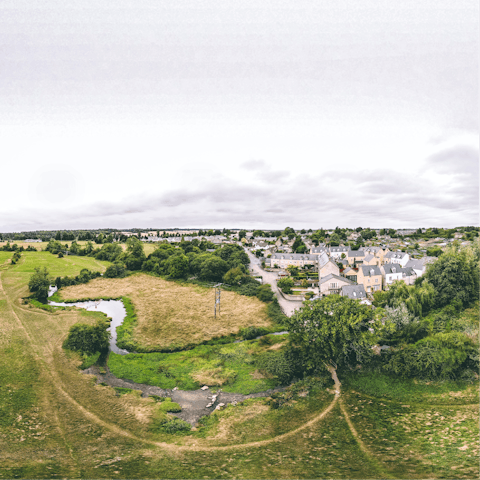 Visit the surrounding towns, starting with Cirencester twenty minutes away