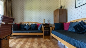 Art Deco House image 15