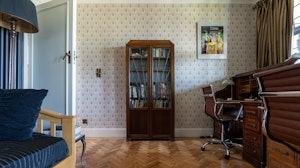 Art Deco House image 2