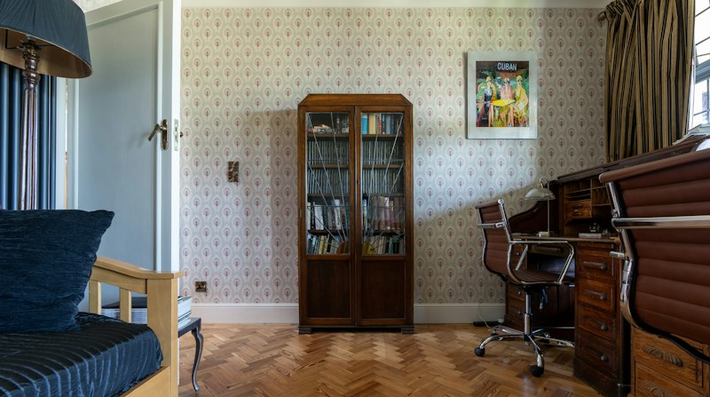 Art Deco House additional image