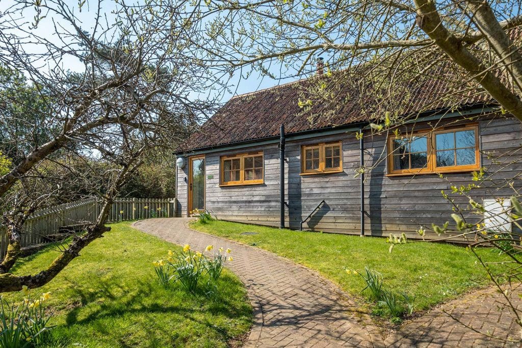 Down on the Farm, Isle of Wight, England Plum Guide