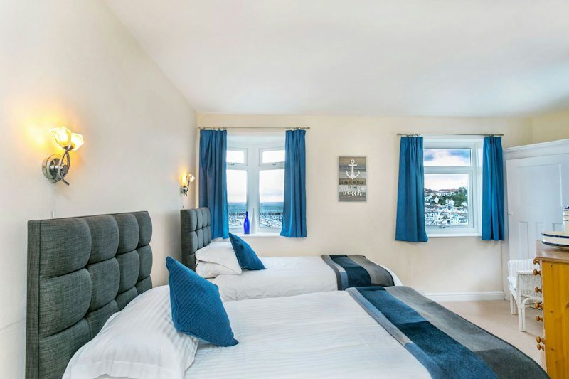 Aquamarine Heights additional image