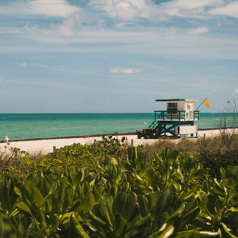 Stay close to the beach in Miami