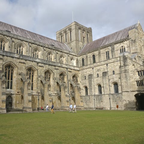 Explore Winchester's beauty – starting with the Cathedral – minutes away