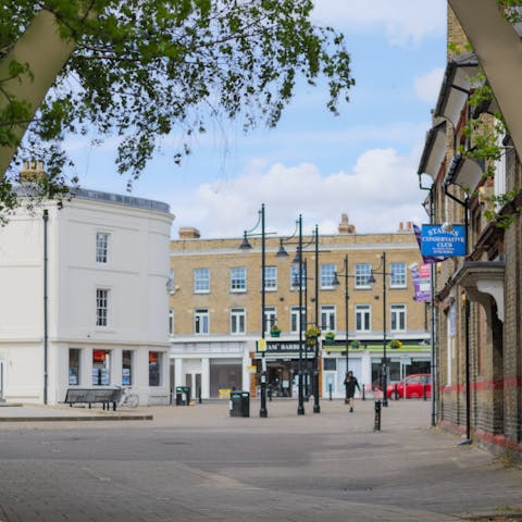 Stay smack bang in the centre of Staines-upon-Thames