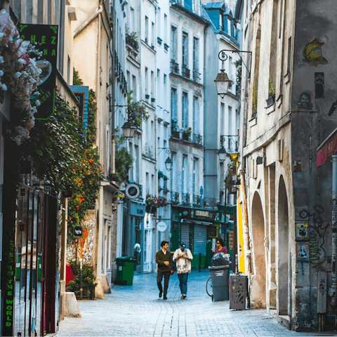 Wander into the heart of Le Marais – just fifteen-minutes away