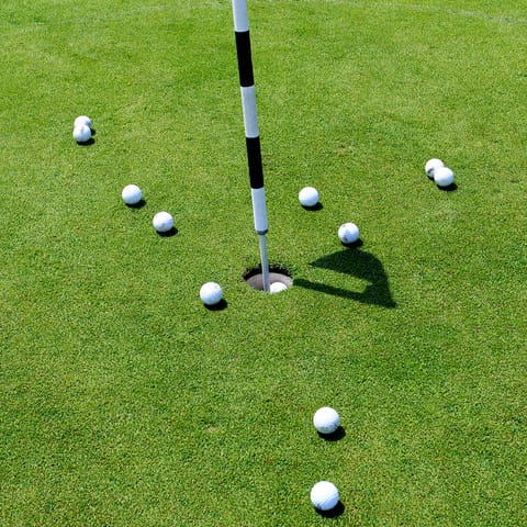 Hit the fairways at Ilfracombe Golf Club, just a twenty minute stroll away