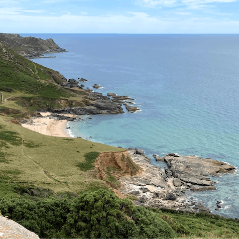Embrace a coastal adventure in Salcombe – just five minutes away