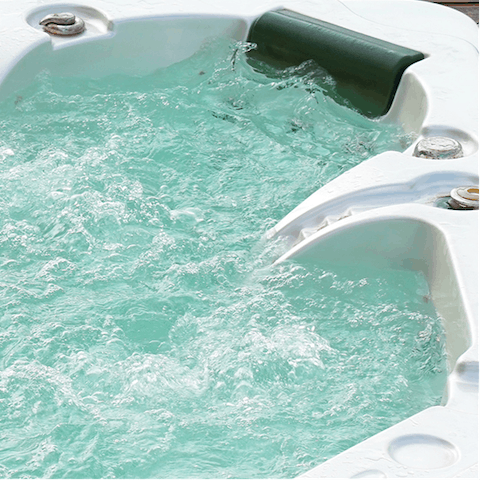 Savour long soaks in the hot tub after a day of exploring