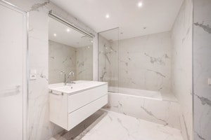 Elegant Outlook image 8