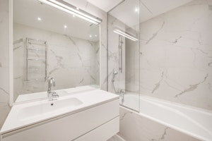 Elegant Outlook image 7