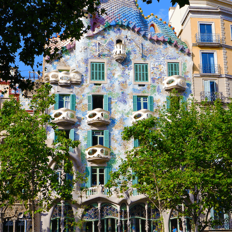 Wander through leafy boulevards to Casa Batlló in just eleven minutes