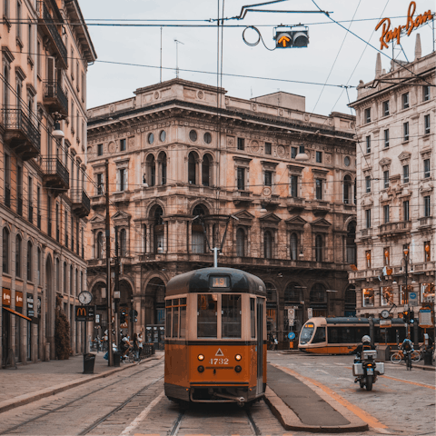 Explore stunning Milan, including Sempione Park