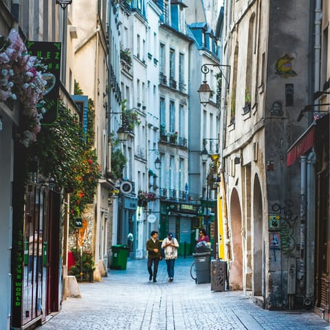 Wander the streets of Le Marais – just five-minutes away