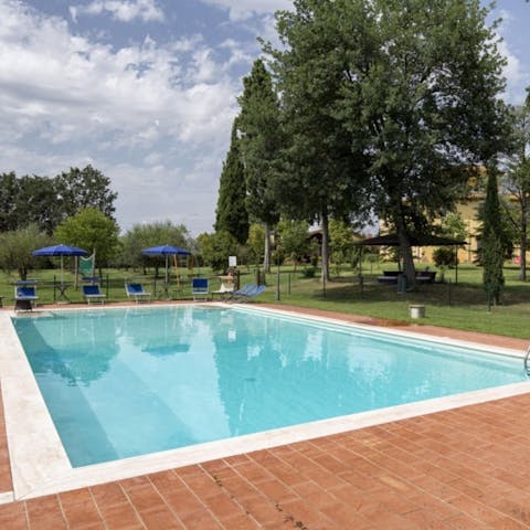 Make a splash in the private swimming pool, then enjoy lunch alfresco