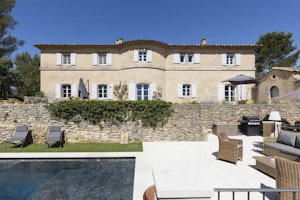 Provence Nook image 14