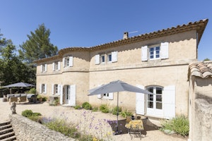 Provence Nook image 9