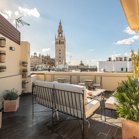 Enjoy card games and drinks on the shared terrace