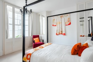 The Gilded Terrace image 15