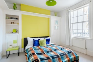 The Gilded Terrace image 2