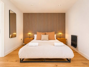Manchester Modern image 7