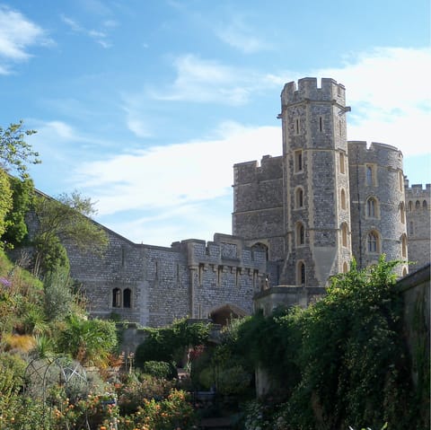 Head over to the majestic Windsor Castle – just a short drive away