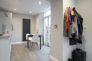 Ambleside Abode image 6