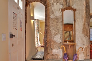 Salt and Centuries image 10