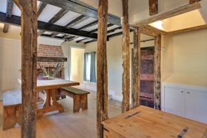 Salt and Centuries image 6