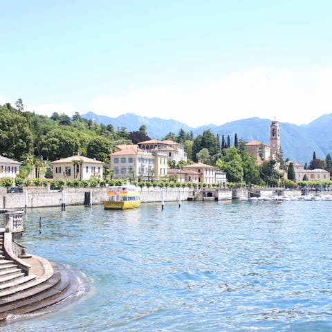 Stroll down to the banks of Lake Como in a minute and go on a boat trip