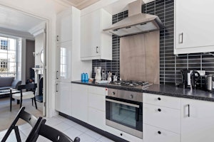 Belgravia Belle image 3