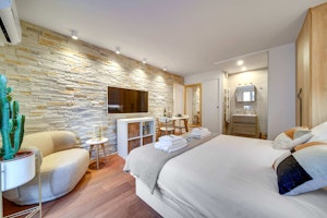 The Arcade Apartment image 4