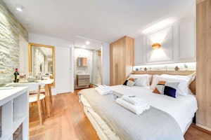 The Arcade Apartment image 3