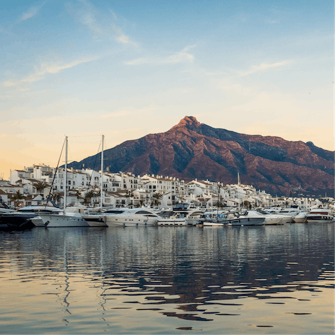 Drive 1km to Puerto Banús and do some luxury shopping