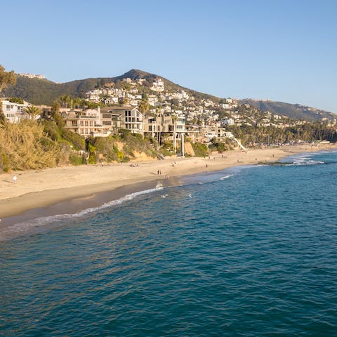Drive to the beautiful Laguna Beach in just thirty minutes 