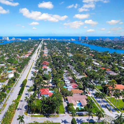 Explore everything Miami has to offer in this central location 