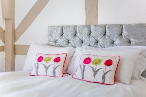 Wisteria House image 7