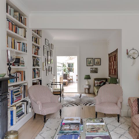 Browse the book library for your next holiday read