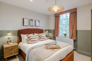 Redland Retreat image 6